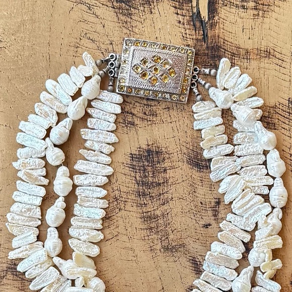 Chunky VTG White Baroque & Biwa Freshwater Pearl Multi-Strand Necklace (150g) - Picture 3 of 9